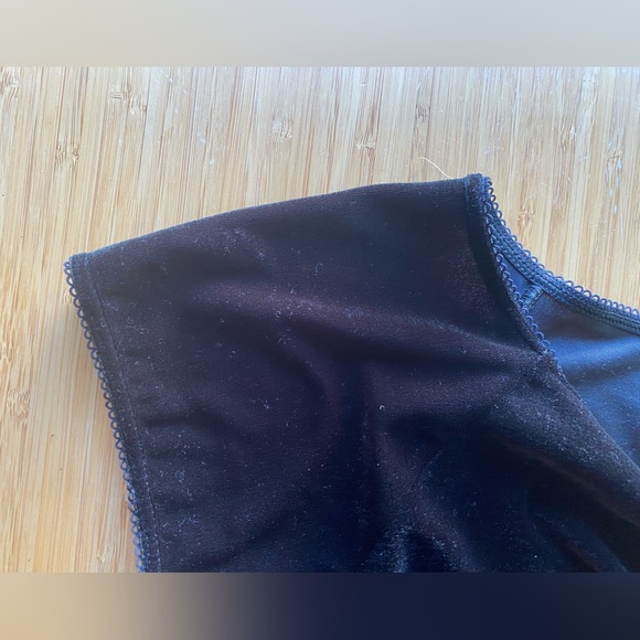 NWT Hell Bunny keyhole velvet top - Picture 6 of 10